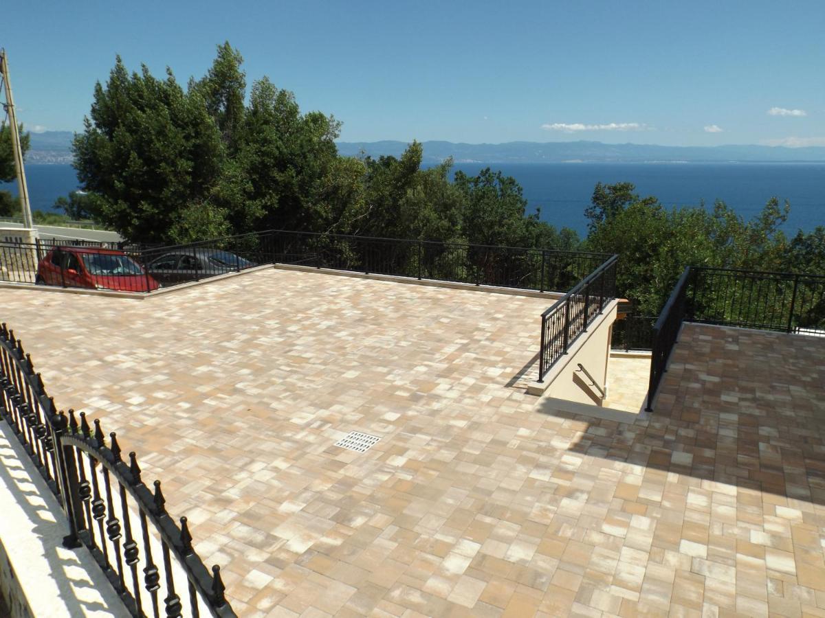 Apartments Villa Elma Mošćenička Draga Esterno foto